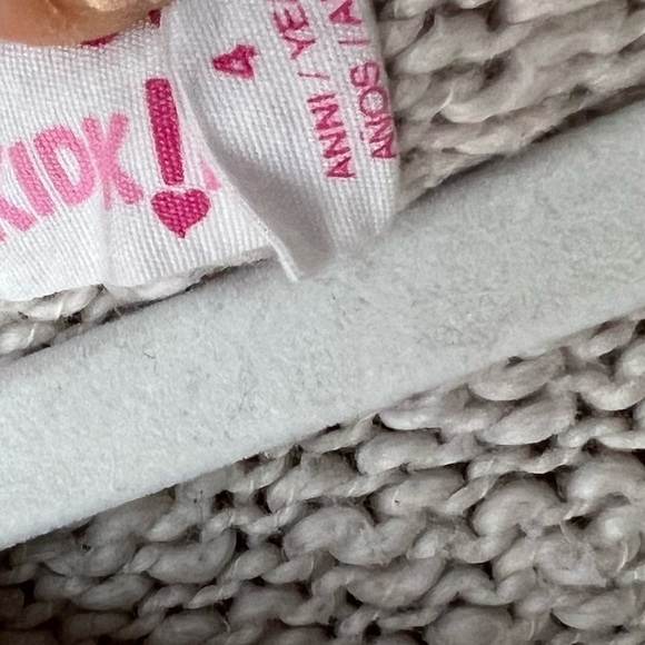 Kidkino Girls Size 4 Button Down Cardigan Knit Cream Sweater - Picture 3 of 5